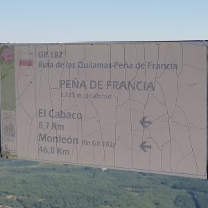 1,723m.